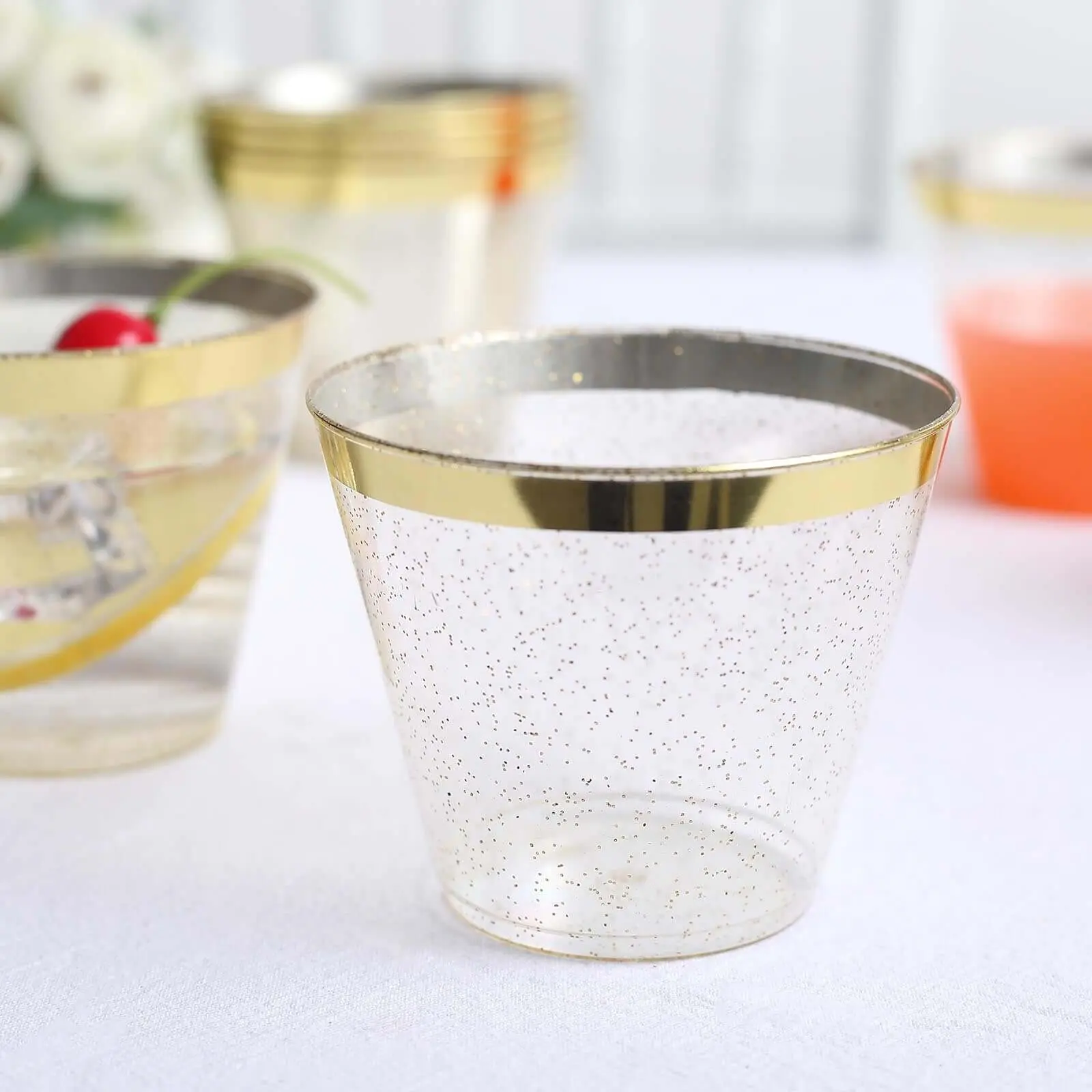 9oz Disposable Cups - 25-Pack Pre-Packed Clear/Gold Glitter Short Drink Tumblers with Gold Rim, Plastic Disposable Tableware for Festive Home Party Supplies, Pre-Packed Disposable Cups