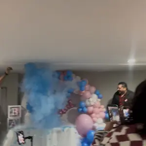 2-Pack Gender Reveal Smoke Sticks - Blue or Pink Colorful Smoke for Parties and Celebrations