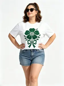 Short-sleeve T-shirt, American lucky fresh style, green four-leaf clover with bow print, unisex fit, perfect for St. Patrick's Day and luck-seeking people in daily casual streetwear or festive outfits