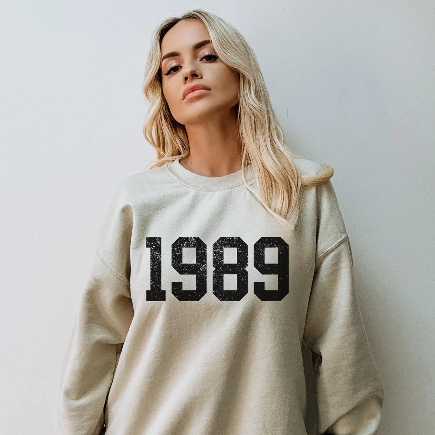 89 Sweatshirt, Cute Birth Year Sweatshirt, Retro 1989 Sweatshirt, Varsity 1989, Family Gifts, Friend Gifts, Custom Sweater, Custom Tee AX