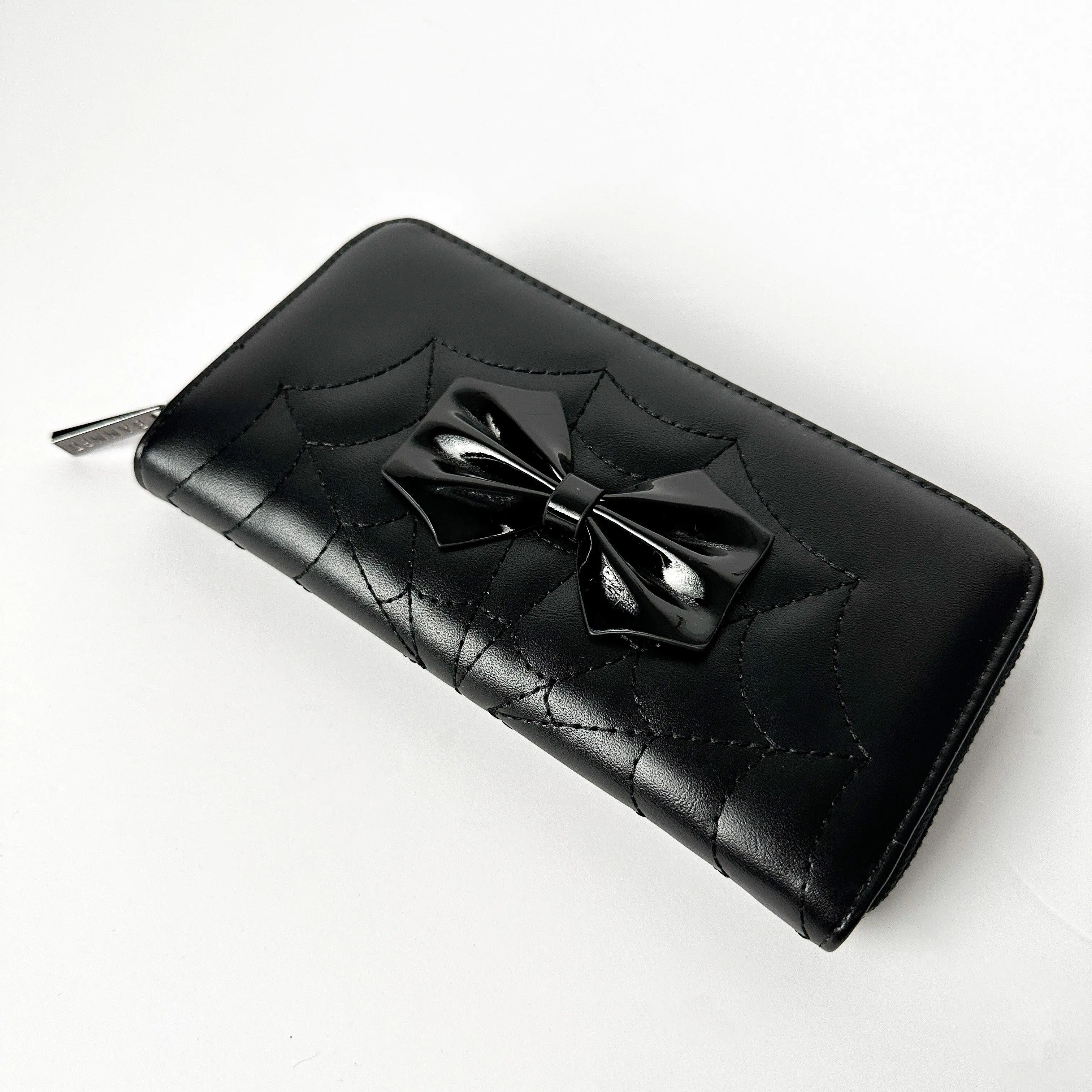 Spiderweb Bow Wallet