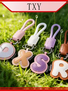 Creative Leather Keychain Bag Charm, Letter Pattern, Casual Style, Perfect Gift for Friends and Boyfriends, All Seasons