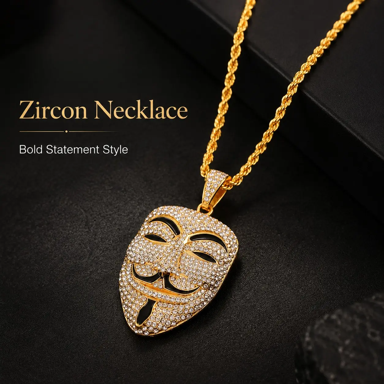 Brandname 14K Gold Plated Copper Out Necklace Cubic 5A Zirconia Mask Pendant Men Hip Hop Jewelry Bling Bling Simulated Rope Chain Sparkly Smile Face Mask Charm Rapper Additions Streetwear Y2K Goth Mysterious Hacker Mask Statement Piece Party Wear