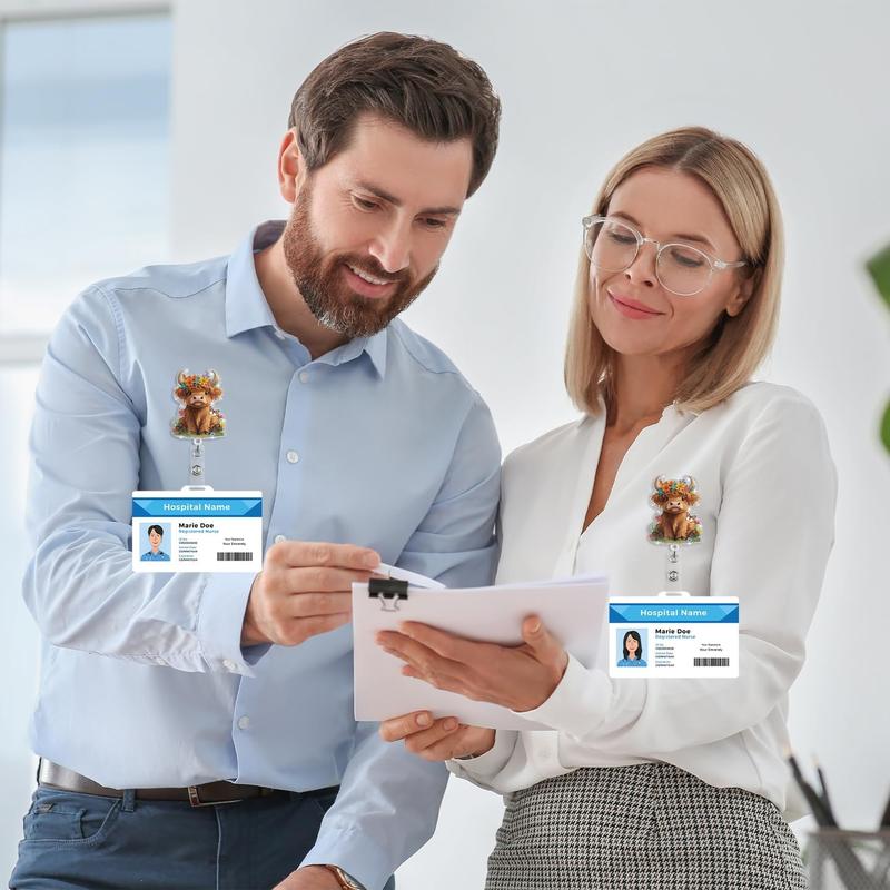 Highland Cow Badge Reel, Cute Cow Badge Clip, Funny Badge Reels Retractable for , Retractable Badge Holders with Clips, Durable Nylon Retractable Rope for  Student Teacher Office