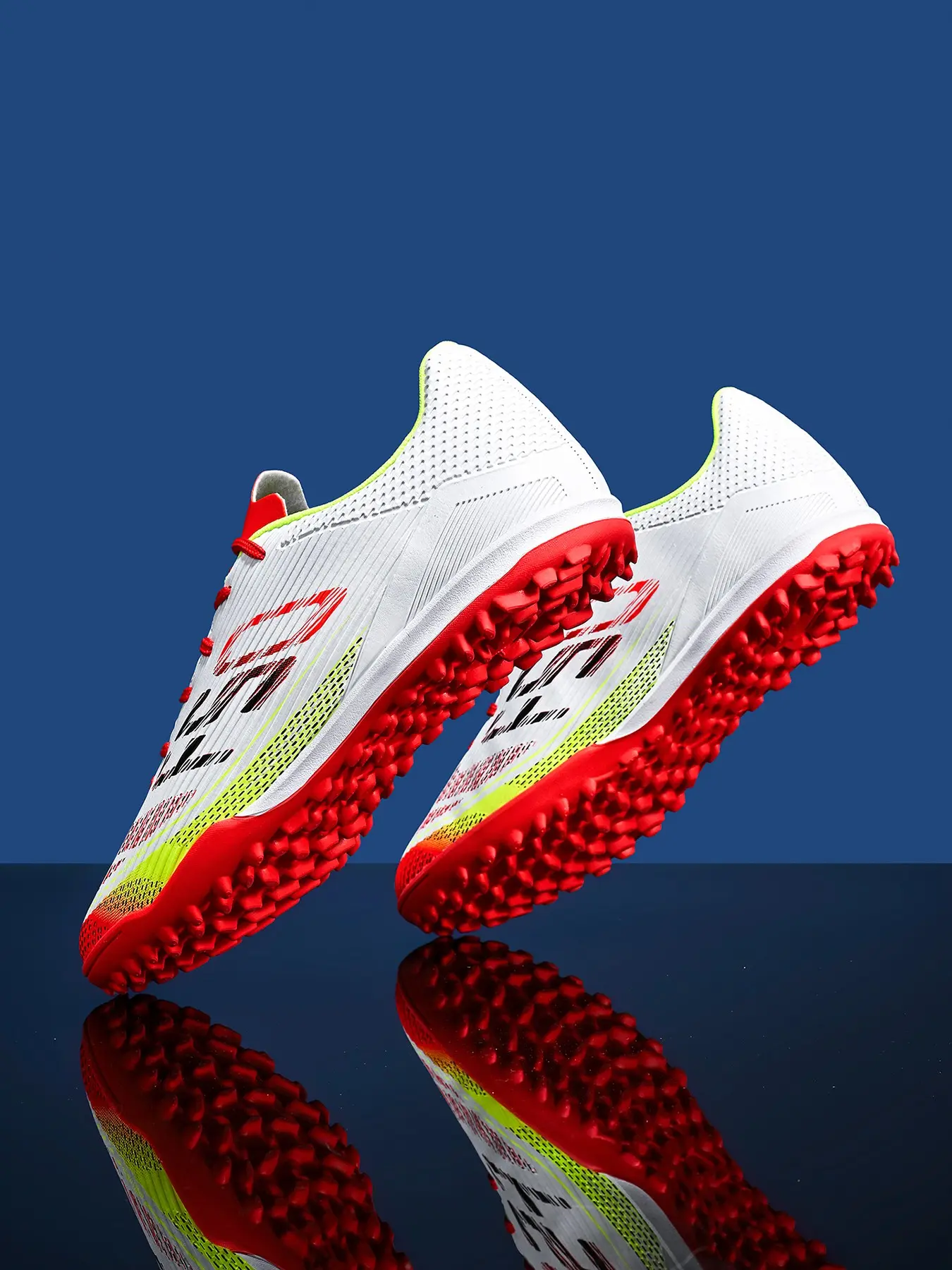 Breathable Men's Soccer Shoes TF Studs, Outdoor Sports Cleats, Durable Anti-Slip, Superior Grip, Ankle Protection, All-Season Use, Football Cleats, Soccer Boots