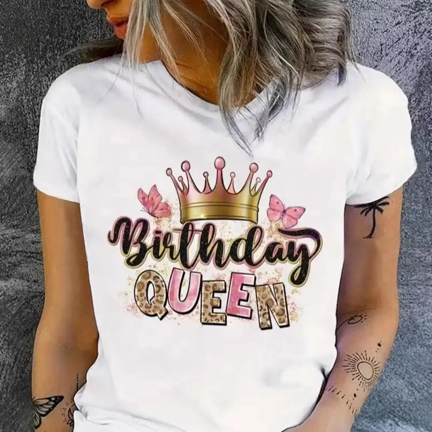 Celebration Queen Print Cotton T Shirt Casual Crew Neck Short Sleeve Top for Women Featuring Crown Design
