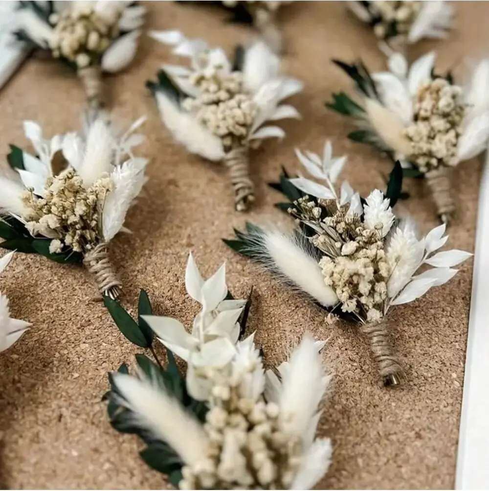 8-Pack Mini Dried Flower Bouquets, 5.9-Inch Ivory & Green Floral Bundles for Wedding Favors, Boutonnieres, Table Settings, Gift Wrapping, and DIY Decoration