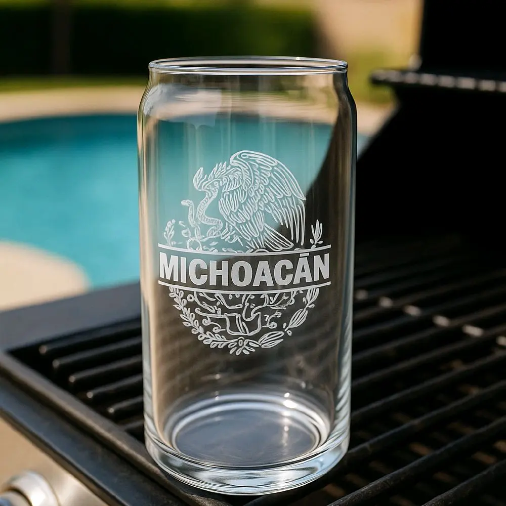 20 oz Etched Mexico Flag Glass - Distinctive Design for Your Enjoyment