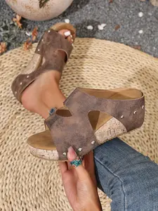 New Women's Rivet Decorated Cork Wedge Sandals, Embellished Sandals, Hollow Out Open Toe Thick Sole Mules, Summer Vacation Style Outdoor Slippers