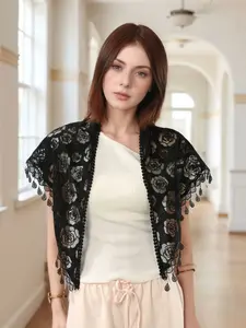 Lace Triangle Scarf Bride Headscarf Rose Trim Shawl Wrap, Elegant Wedding Accessory for Women, Perfect Bridal Headpiece, Boho Style Shawl