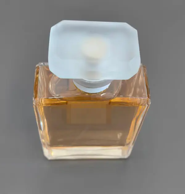 Elegant Clear Glass Perfume Bottle Design for Fragrance Storage,perfume