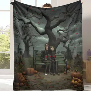 Halloween Gothic Love Flannel Blanket， Dark Romantic Pumpkin Garden Print， Soft Cozy Warm Durable Throw， Perfect for Home Decor， Autumn Evenings， Romantic Gift， Outdoor Picnics， Living Room Sofa， Holiday Celebration