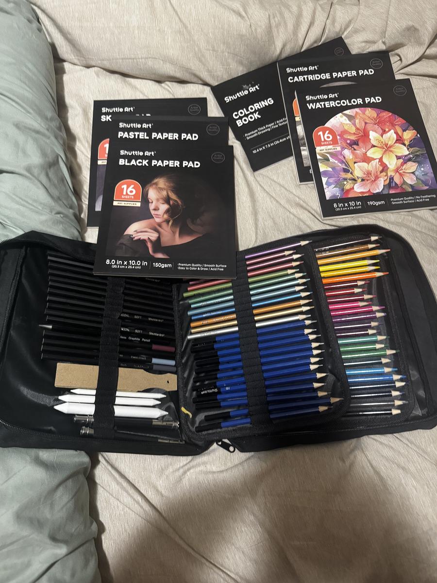 Item: 124 PCS Drawing Kit