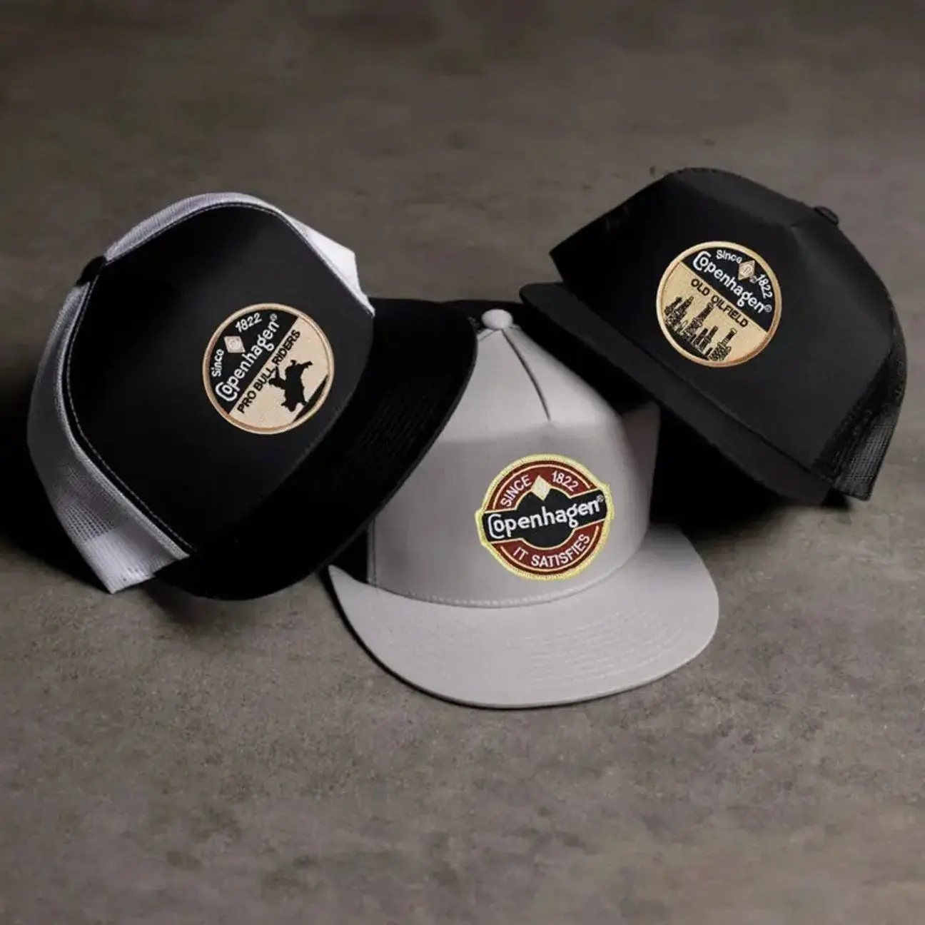 Copenhagen Inspired Snapback Trucker Hat, Vintage Round Logo Patch Cap, Black Grey Mesh Back Flat Bill Hat, Adjustable Unisex Streetwear Trucker Cap, Retro Western Style Gift