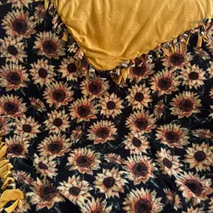 Sunflower TieKnot Blanket!  Made to Order! comfy bedding