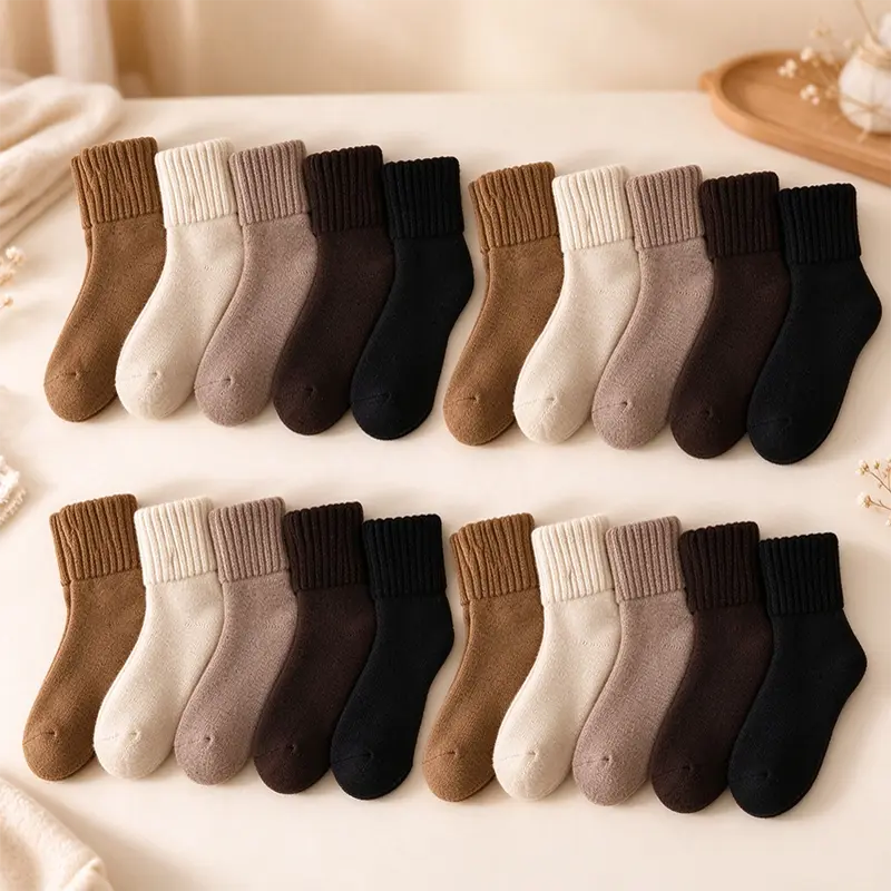 Women's Classic Mid-Calf Solid Knit Socks, 5/10/20Pair Soft Warm Polyester Socks, Cozy Basic Socks for Fall Winter Daily Casual Wear