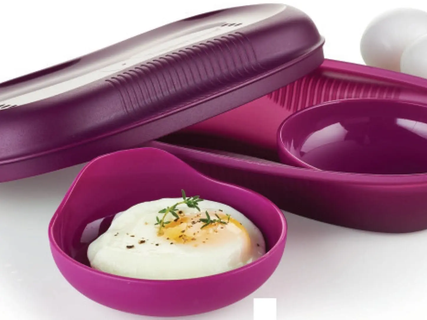 Tupperware Microwave Breakfast Maker Set - Purple Cabbage Color - 430mL Capacity - Oil & Oven Safe - Compact Design - Dishwasher Friendly - Healthy Omelets & Poached Eggs - Efficient Cooking - Easy to Clean - Versatile Use for Any Meal