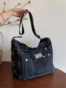Vintage vintage denim multi pocket large capacity tote bag | With a street style silhouette and denim fabric, it comes with a casual atmosphere and adjustable wide shoulder straps for comfortable shoulder support. The front multiple pockets and side embro