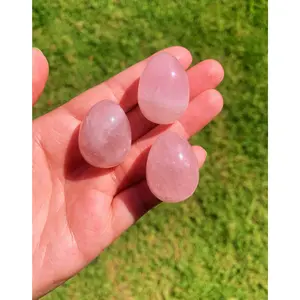 ROSE QUARTZ EGG