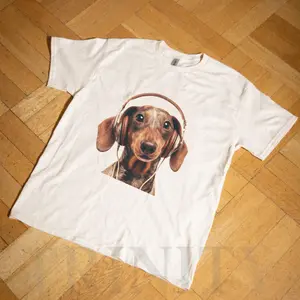 Menswear Oversized Short-Sleeve Round Neck Dachshund Headphones Graphic T-Shirt - Funny Wiener Dog Tee, Love-Themed Viral Y2K Streetwear Unisex Top for Men