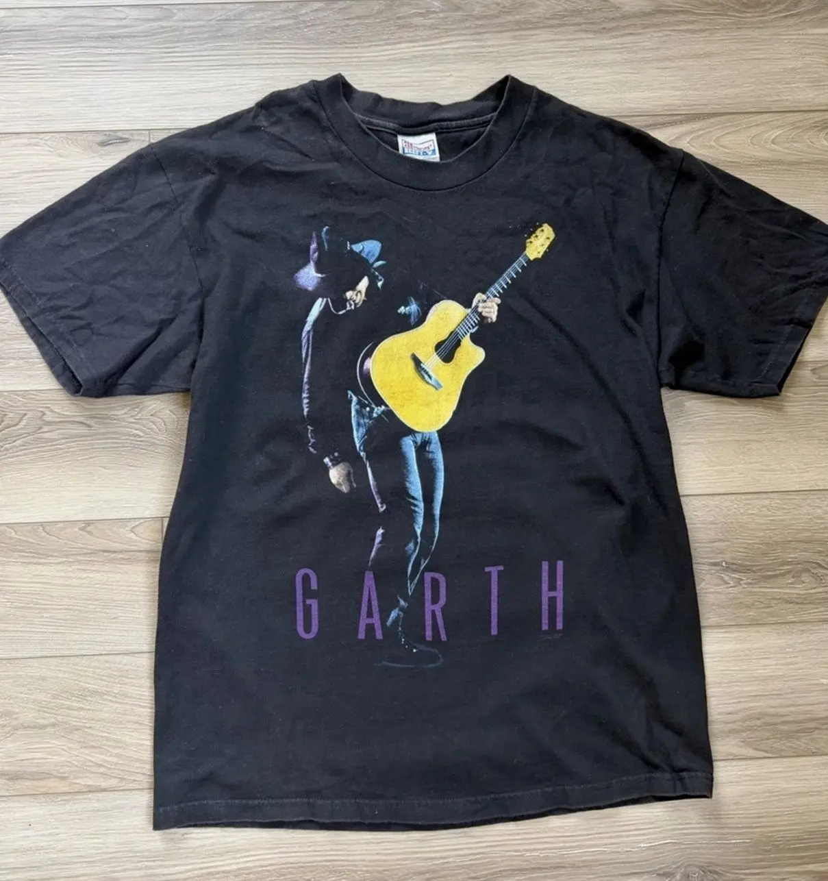 Vintage 1997 Garth Brooks Country Singer Concert T-Shirt Mens L Black 90s G