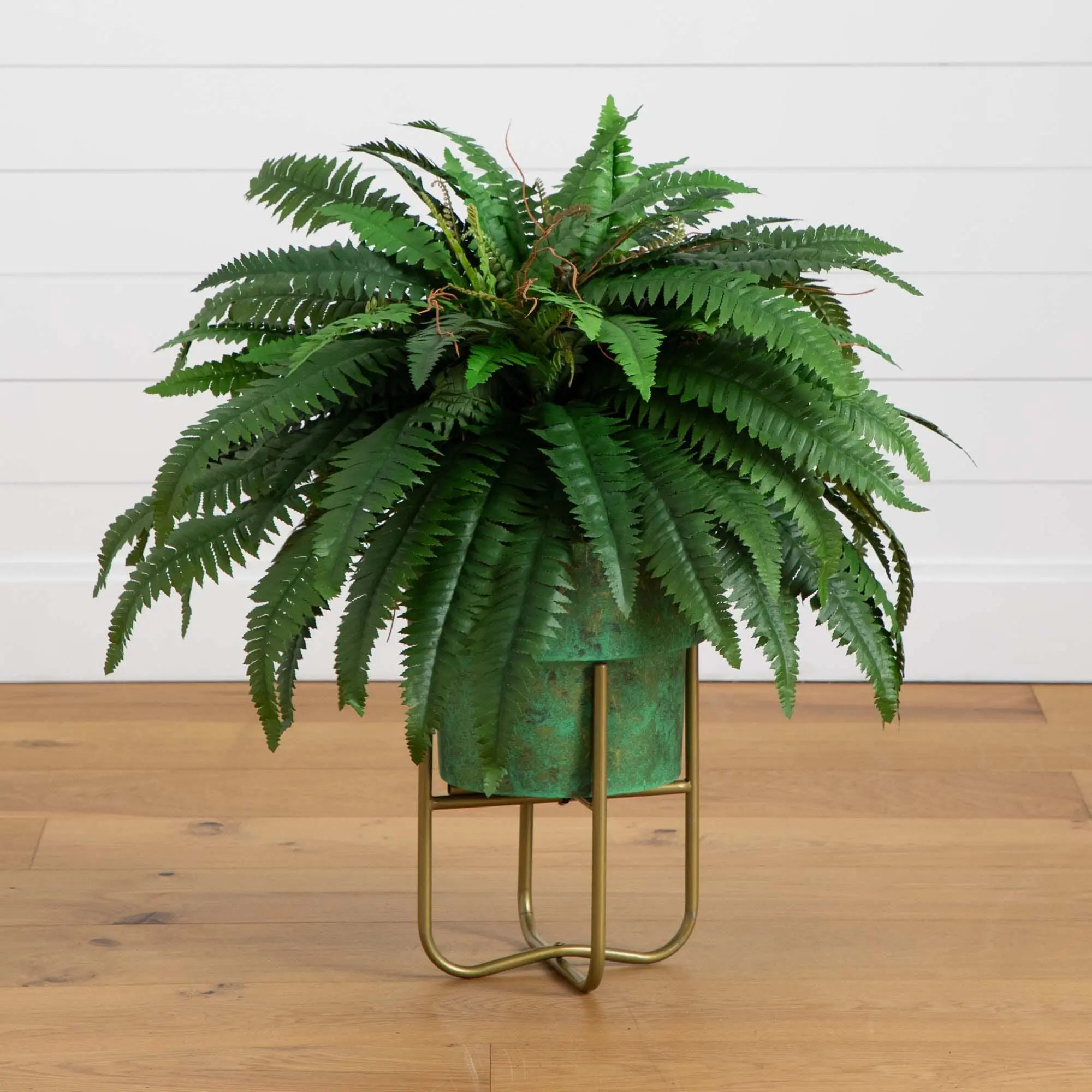 31-in Lifelike Artificial Boston Fern - Faux Greenery Decor, Patina Metal Base with Removable Stand, Home Decor Table Centerpiece for Home Supplies, Artificial Faux Greenery