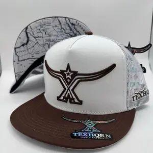 Tex Horn Hat - White/Brown