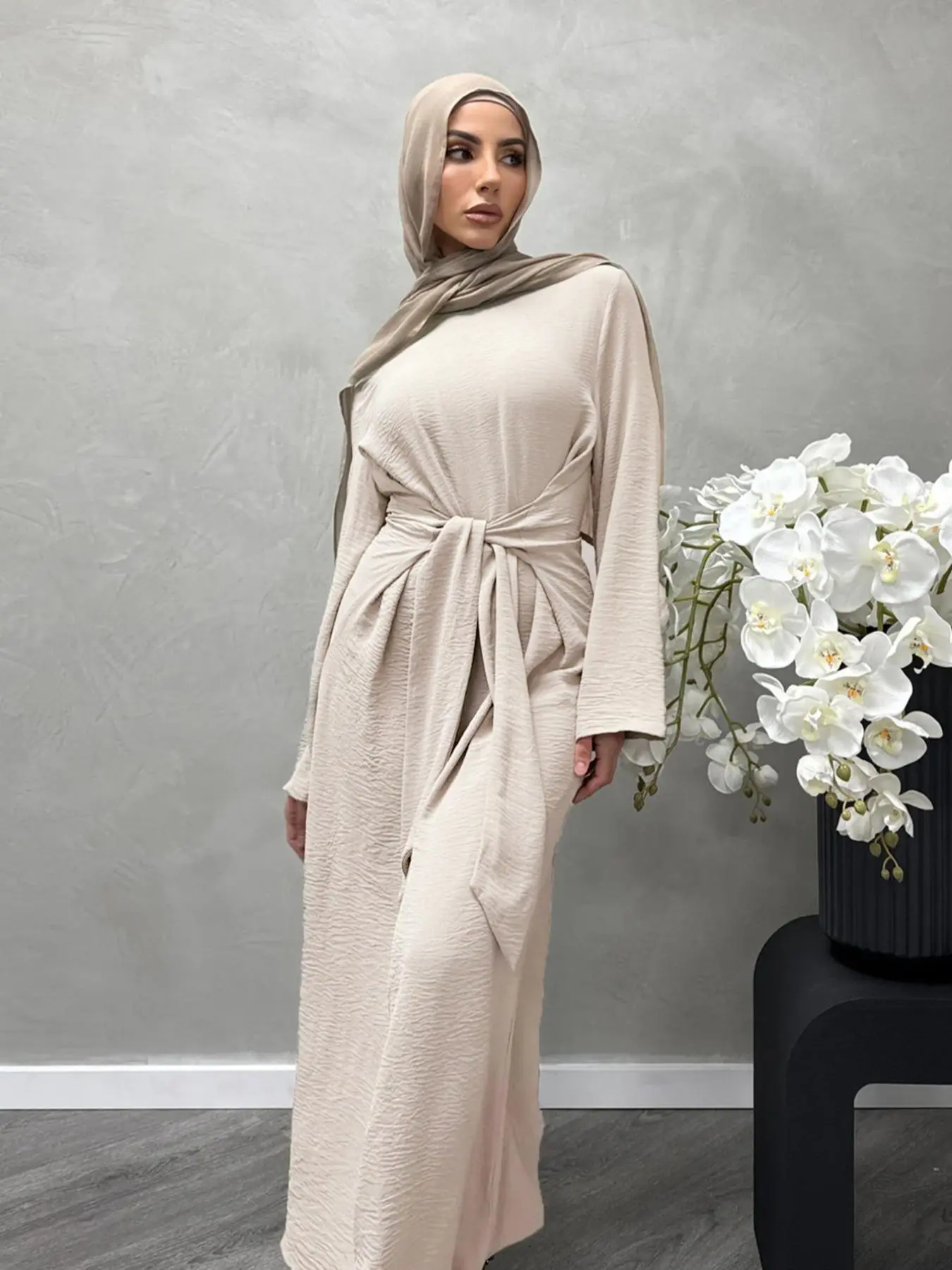 Women's Solid Color Knot Front Long Sleeve Dress, Modest Round Neck Long Dress for Daily Wear, Classy Modest Dresses, Modest Dresses, Ladies Islamic Clothing for All Seasons, Muslim Women Gowns, Modest Muslim Outfits, Modest Style Dress