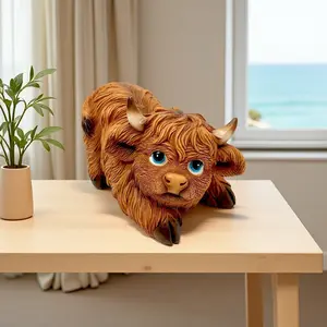 1 pc, elegant and sophisticated Highland cattle statue, lifelike Highland cattle, Scottish Highland cattle—a versatile decorative piece, Resin Figure suitable for homes, rustic-style spaces, and office gardens, perfect for enthusiasts of cattle statues