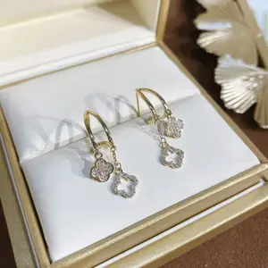 Korean Dongdaemun S925 Silver Needle Micro-Inlaid Zircon Clover Earrings, Elegant Lady Style, Douyin Same Style, Light Luxury DZEH4944