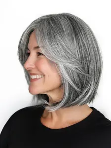 Short Bob Wig with Curtain Bangs, Chin Length Highlight Wigs, Synthetic Natural Look, Salt and Pepper Wig for Daily Party, Cosplay, Parties