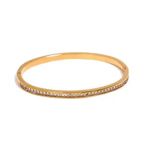 STATEMENT GOLD -Diamond Bangle