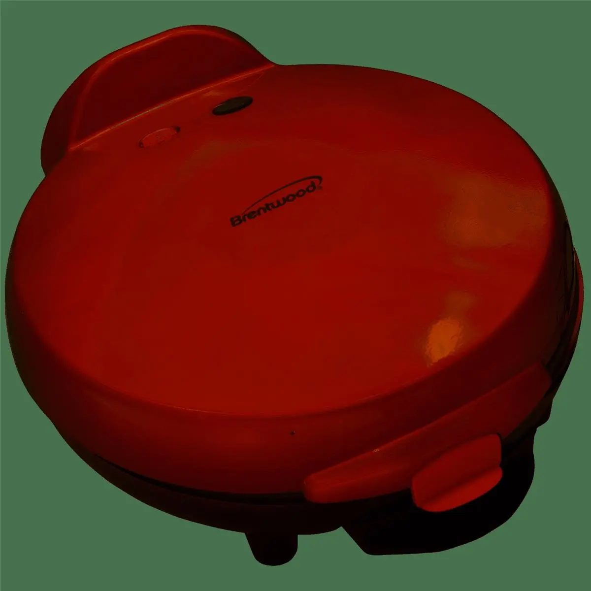 Brentwood TS-120 Red Quesadilla Maker - 6 Portions, 900 W (800 to 999 W Range), Non-Stick, Built-In Temperature Control, Compact Design Multi-Purpose Cook Specialty Kitchen Appliance