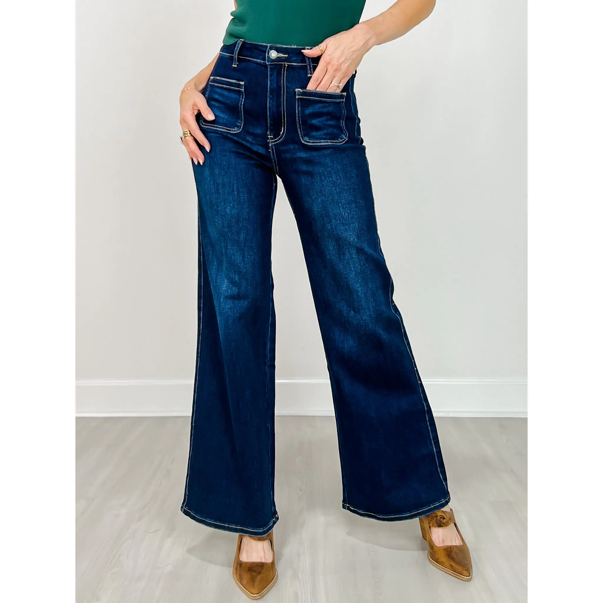 Stretch Front Two Pocket High Rise Flare Jean in Dark Denim