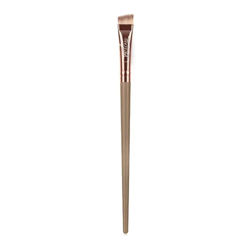 Flat Angled Brush – Precision Makeup Tool for Concealer, Brows & Perfect Winged Eyeliner