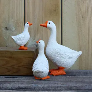 3pcs Realistic Duck Family Resin Statue, Decorative Detailed Craftsmanship, Garden Decor, Landscape, Bonsai Scene, Home Desktop, Collectible Figurine, Ornaments, Garden Accessories
