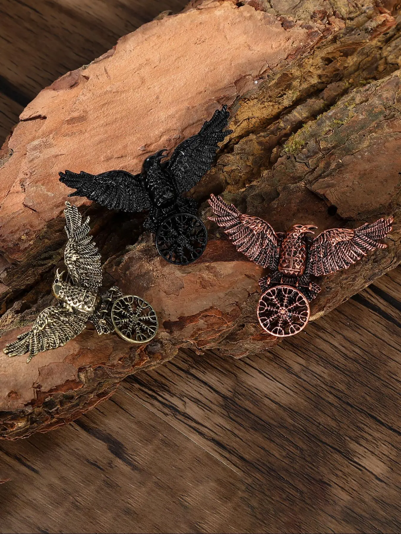 Viking Style Vintage Raven Brooch, Viking Rune Pin, Gothic Animal Accessory, Punk Hip Hop Jewelry, Birthday Gift, Alloy Brooch Pin