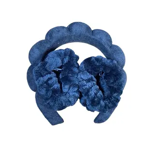 Miss Lil Headband Black - Essential Spa Accessory for Beauty Tasks with Pink & White Fuzzy Design - Comfortable Wristband Set Included - 3.1 Ounces