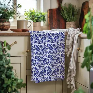 Set of 2 hand kitchen towel with blue and white Talavera desing. Blue Talavera kitchen towels. Latin kitchen towels for Hispanic, Latin, Mexican kitchen decor.