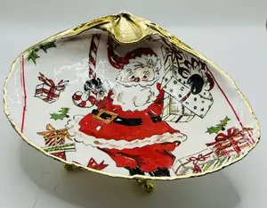Santa XL Clam from Newport, RI