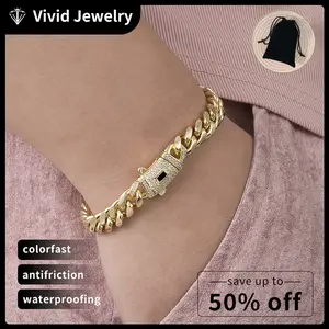 14K Gold-Plated Cuban bracelet. The new craftsmanship and classic white stone inlay design are dazzling. Miami Cuban bracelet combines tradition and fashion. The best gift for him/her. 6mm~14mm 7.5/8.5 inches are available.