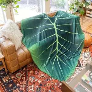 Leaf Pattern Flannel Blanket, Soft Comfortable Warm Throw Blanket, Cool Bedroom Accessories, Unique Home Decor, Bedroom Accessories