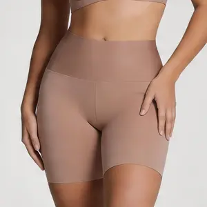 Curvamor Stay-In-Place Seamless Shapewear Shorts – Soft Fabric Ruched Design for Compression & Anti-Slip Grip Technology | Short de Compresión con Fajón Antideslizante, Aspecto Invisible Leg Leg