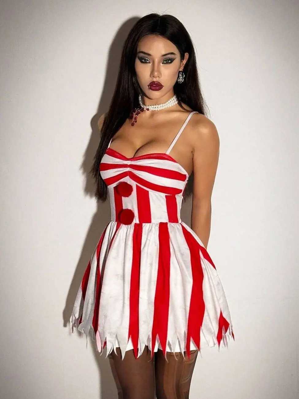 Women's Halloween Clown Costume Dress, White & Red Color Block A-Line Mini Dress with Puff Detail & Asymmetrical Hem, Gothic Circus Party Outfit for Cosplay, Carnival, Halloween & Costume Events