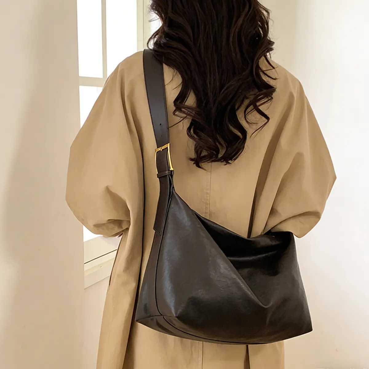 Women's Vegan Slouchy Hobo Crossbody Bag - Retro PU Leather Casual Vibes Everyday Bag with Adjustable Strap, Interior Zip Pocket, Crossbody Bags, Handbags For Women