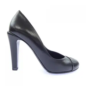 Pre-owned CHANEL Others Small Leather Goods Pumps