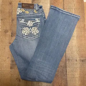 Women's Cowgirl Western Light Blue Jeans Pantalón Dama Mezclilla Corte Vaquero