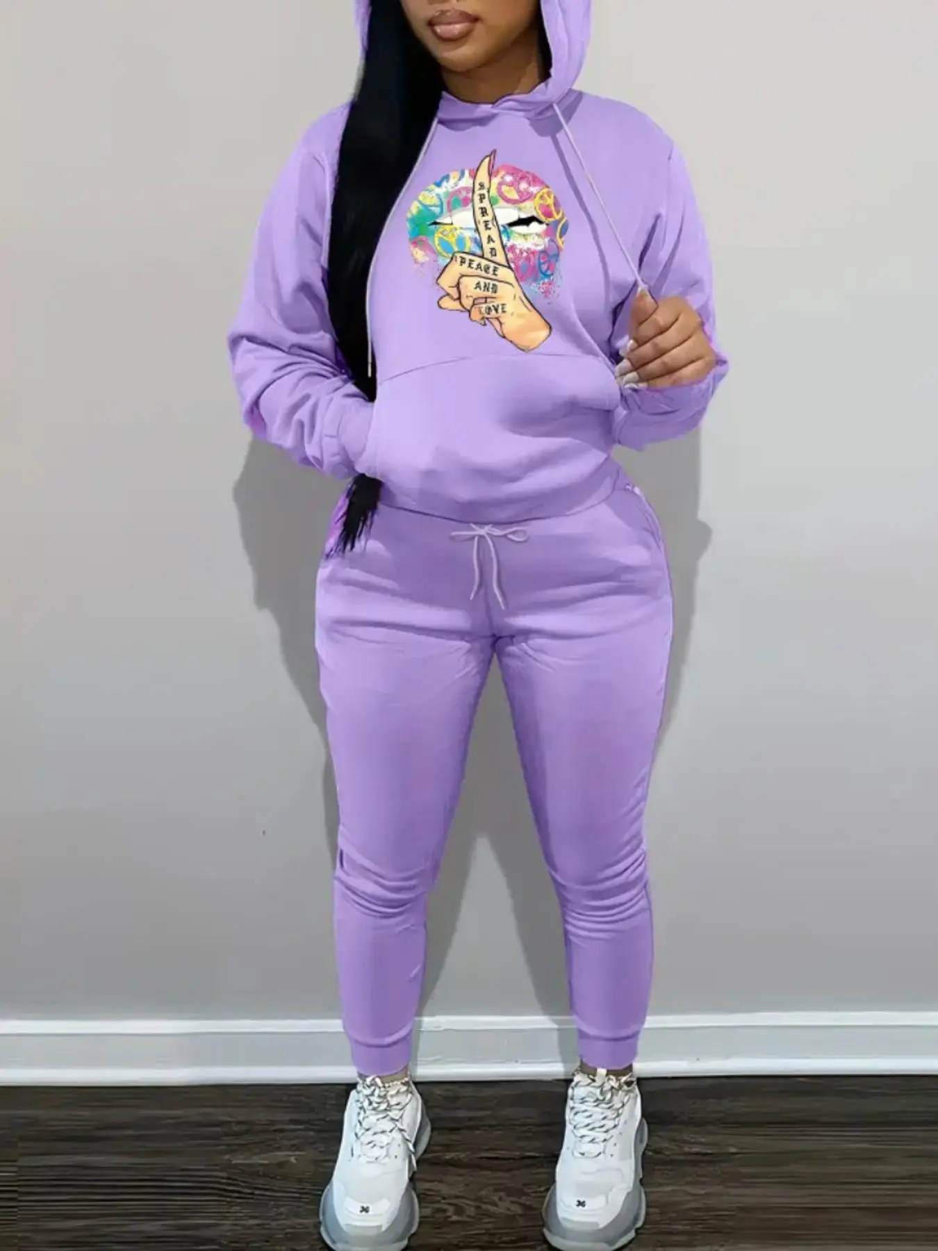 Lovelywholesale Women's Pop Art Print Hoodie & Drawstring Waist Joggers Pants Matching Sets, Co Ords for Women, Graphic Long Sleeve Hooded Sweatshirt