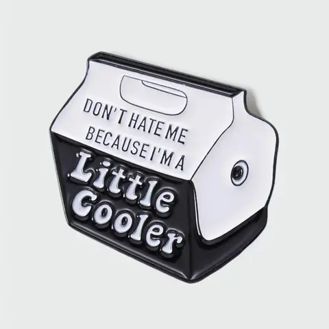 Personalized Y2k Milk Box Shaped Brooch Pin for Girlfriend, Alloy Brooch Pin, Durable Metal Pins, Letter Pattern Enamel Lapel Pins As Girlfriend Gifts, Casual Clothes Accessory for Men & Women for Party Decor, Cute Jewelry Clip