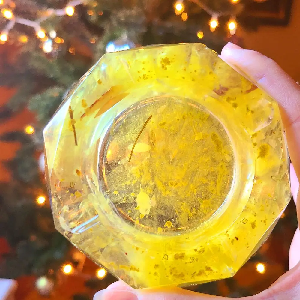 Yellow Ashtray - Lighter with Yellowish-Golden Finish and Clear Design